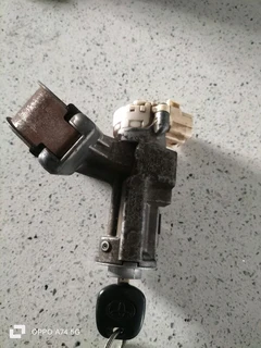 Etios original igntion and transponder key R1000