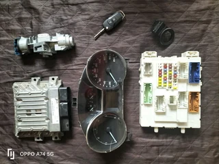 Ford ranger t6 lockset R6500