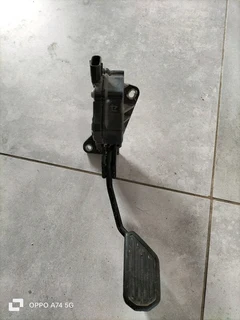 Toyota etios accelerator pedal R650