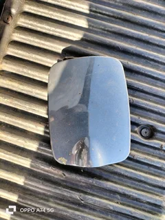 Fiat Strada left side view mirror glass R250