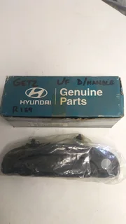 Getz left front door handle original