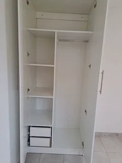 Bachelor&#39;s Unit Separate Entrance Available Kraaifontein