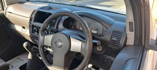 Nissan Navara King Cab 2.5 DCI