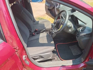 2015 Ford Fiesta Hatchback