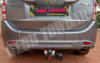 Mahindra XUV500 Standard/Detachable Towbars