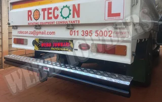 Mahindra Pik Up Dropside Double Tube and Step Towbars