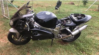 Suzuki tl1000 S and R stripping for spares