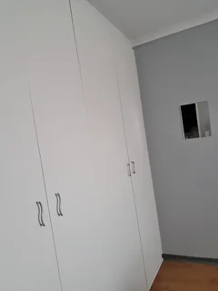 Room to let for a Professional worker