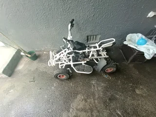 Mini atv