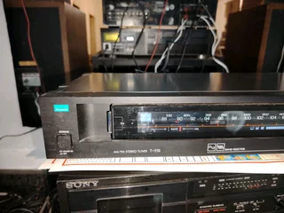 Sansui T 510 analogue tuner