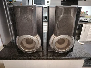 Technics sb eh 750A bookshelf speakers