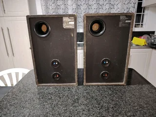 Technics sb eh 750A bookshelf speakers