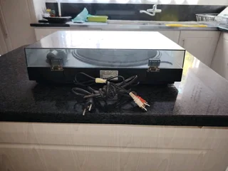 Sony ps lx 100 turntable (No stylus)