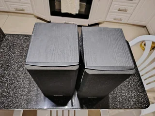 Pure Acoustic Supernova bookshelf speakers