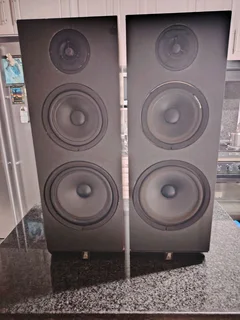 Acoustic Research three way speakers