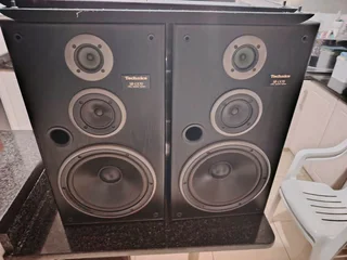 Technics sblx 70 speakers (SOLD)