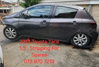 2013 Toyota yaris stripping for spares