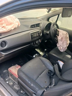 2013 Toyota yaris stripping for spares