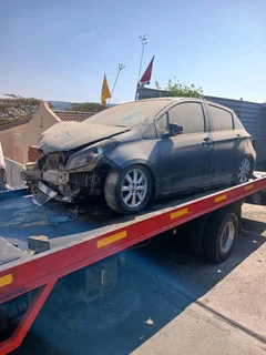 2013 Toyota yaris stripping for spares