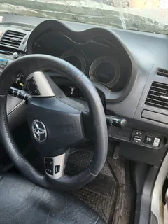 Toyota Auris 2.0 D4D stripping for spares