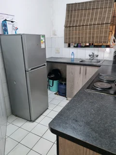 Bachelor, St James, Bellair