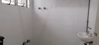 Flatlet to let in Arena Park, Chatsworth