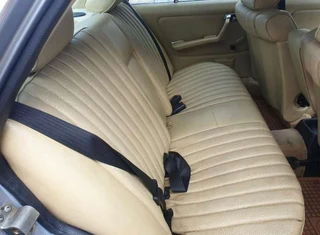 1987 Mercedes-Benz 200 Series Sedan