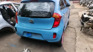 2014 kia picanto 1.2 stripping for spares
