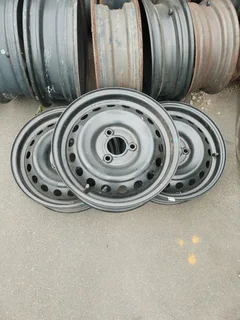 14inch kwid steel rims 3stud in stock