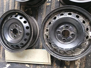 14inch Toyota / hyundai steel rims. Like brand new