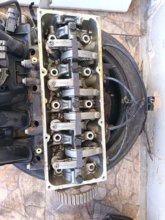 Np200 head for 1.6 8v.fresh low milage original head. Motor was doing 75,000km