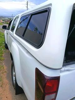 Canopy to fit Isuzu Gen 6 lwb. Good condition