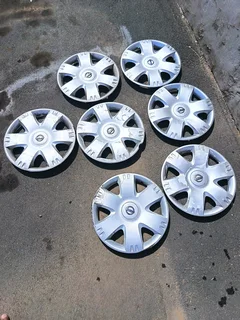 Np200 wheel capsx 5 sets