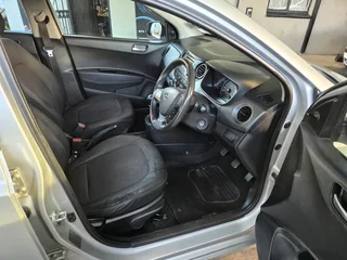 2015 hyundai i10 grand