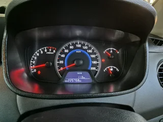 2015 hyundai i10 grand