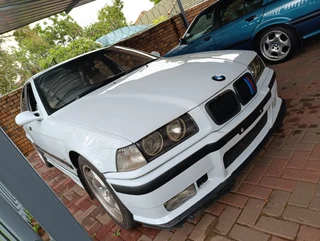 BMW E36 M3 4 Door Stripping For Parts