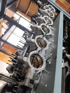 BMW E36 M3 S50B32 4 Door Throttle bodies used OEM