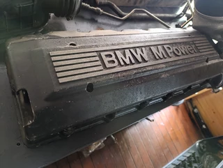 BMW E36 M3 S50B32 4 Door Tappet Cover used OEM