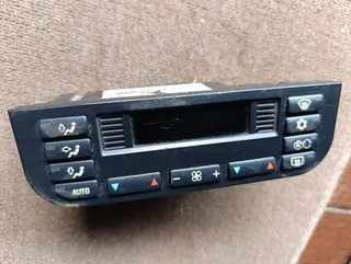 BMW E36 4 Door Climate Control Unit