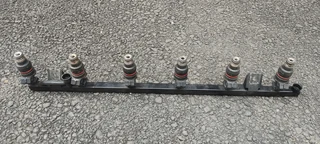 BMW E36 M3 4 S50B32 Injector&#39;s with rail used OEM