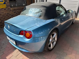 BMW Z4 3.0 Stripping For Parts complete car