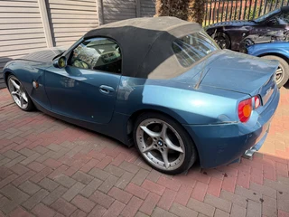 BMW Z4 3.0 Stripping For Parts complete car