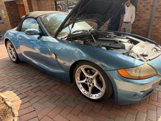 BMW Z4 3.0 Stripping For Parts complete car