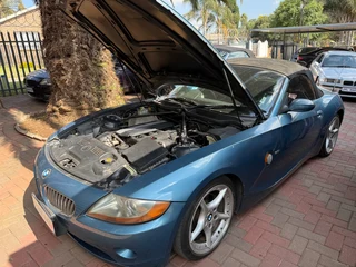 BMW Z4 3.0 Stripping For Parts complete car