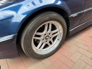 BMW 18 inch M parallel Oem Style 37 rims