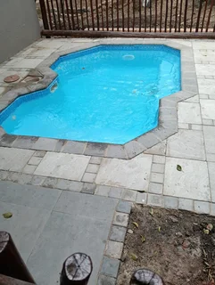 PREMIUM VILLA – 7 NIGHTS • 26 Dec → 01 Jan • SLEEPS 8* • HARTEBEESPOORT SUMMER GETAWAY