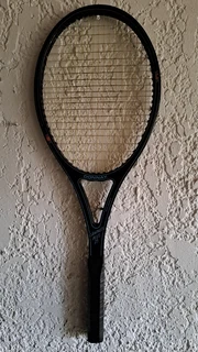 Donnay Graphite Plus 25. 100% Graphite. In a Slazenger Classic Series carry pouch.