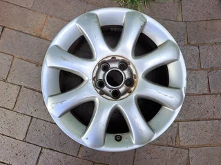 Mag for Peugeot 807, Citroën C8, Fiat Ullysse. Original. In good condition. I am in Orange Grove.