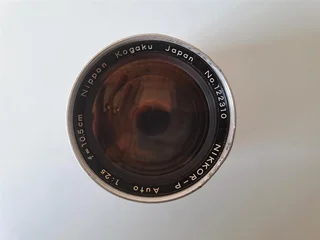 Camera Lense Nippon Kogaku Japan No.122310 Nikkor -p Auto 1:25 F=10.5cm. In Good Condition.