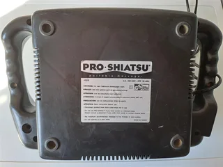 Massager Portable Pro Shiatsu Handheld. In Perfect Working Condition. Uses 220V electricity.